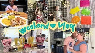 Fianc&eacute;s Birthday Vlog: Random Hauls, In Home Movie Theatre Set Up, Out on the Town 🥳🎉