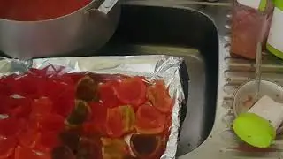 Homemade Tomato Juice for Winter Preservation: Recipe and Video Guide