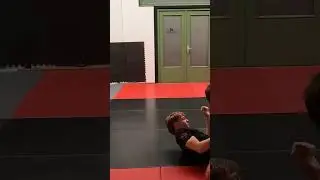 Full move II - KNEESLIDE from Open guard