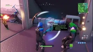 FORTBYTE 38   (Traje de Vendetta  en la plataforma celeste situada m&aacute;s al norte) Fortnite