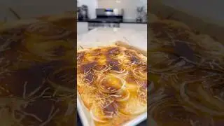 Запеченные луковые чипсы из 2 ингредиентов 🤤 #еда #гурман #шорты