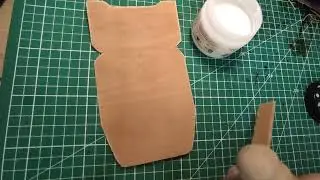 Fabrication d'un porte-cartes en cuir