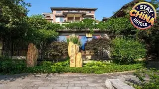 Yangshuo Riverside Retreat Hotel | Yangshuo, China | Hotel Review 🏩