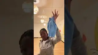 Yoga Studio deep clean in 60 seconds | dusting , baseboards and more !