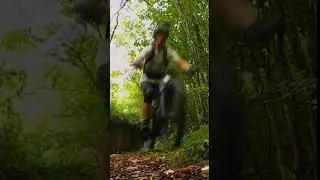 #6degreeseoffreedom #jumptrail #freetrail #relaxtime #enduro #mtb #wheelie #outdoor #mtblife