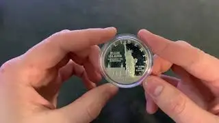 1986 S Silver Statue of Liberty Ellis Island dollar coin!