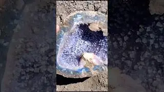 Amatista gigante! #amatistas #cristales #cuarzos #minerales #agatas #geodas #piedras #short