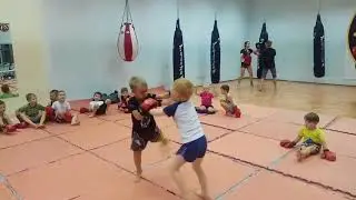 Детские спарринги. 4-6 лет. Тайский бокс. Тренер: Ратманский С.И. СК 