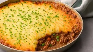Quick Recipe! Easy Ground Beef and Mashed Potatoes! Ground Beef and Gravy Over Mashed Potatoes 😋