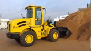 фронтальный погрузчик XCMG CS920 на бетонном заводе ч 2