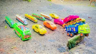 Dumper train and supercar overturned after hitting a large rock || kids toys cartoon