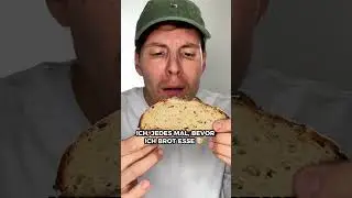 Sagt mir nicht, ich bin der einzige, der IMMER guckt, ob Schimmel drauf ist 😂 #brot #herrdavid