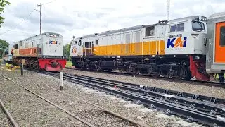 Penumpukan Perjalanan Kereta Di Stasiun GUNDIH Yang Seketika Menjadi Super Sibuk.