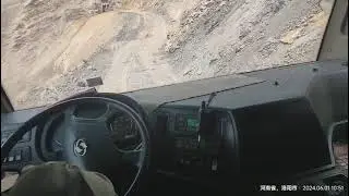 #KNOWHOW new energy mining #electric dump truck set off smoothly under complex road conditions.