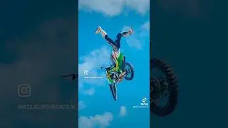 Seat Grab Indy by Nicolas Ortu&ntilde;o