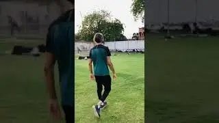Imran Tahir Giving Tips To Usman Qadir