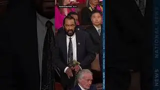 D-Texas Rep. Al Green removed from joint session after heckling Trump during address