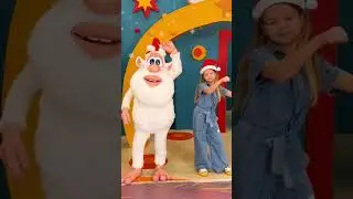 Танец Джингл Беллс - Буба #shorts