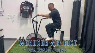 Велотренажер WENOKER Air Bike (он же Assault Bike) &mdash; предоставлен Карлосом Кортесом &mdash; моим замеча...