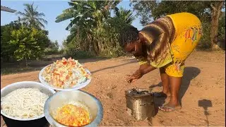 African village life #cooking Spaghetti with eggs for dinner in the village 