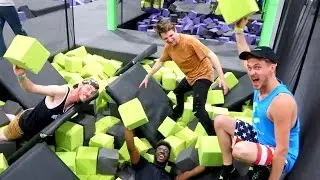 TRAMPOLINE PARK OBSTACLE COURSE!