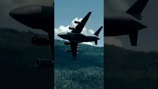 🤯INSANE C-17 Maneuverability! #C17 #aviation #planespotting #airforce