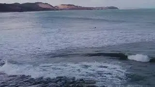 Surf na Praia do Madeiro / Pipa - Rio Grande do Norte. Drone Flight