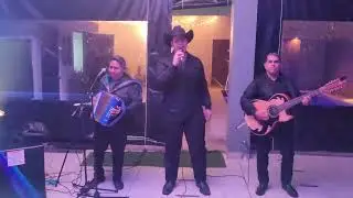 FARA FARA 3 MUSICOS     811.696.1723