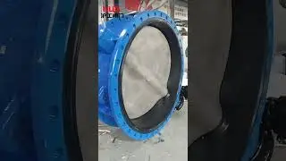 #machine #automobile #cncmill #cnc #manufacture #valve #factory #business #work #copper #industry