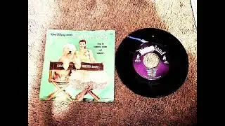 Roberta shore - shaggy dog (Vinyl 45) From March 1959.