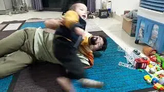 2 a e siêu nhân 