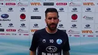 Stadtderby: Enzo Marchese gr&uuml;&szlig;t die Kickers-Fans