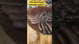 the best blood pork sausage ever!!💯 #foodie #trending #food #eating #sausage #yummy