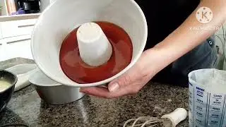 Bolo de coco queimado pronto em 40 minutos.