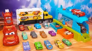 Disney Pixar Cars Unboxing Review | Disney Pixar Cars On the Road Submarine Car Wash Playset