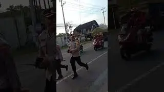 Meriahnya Sambutan kepada Bhiksu Tudhong