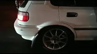 Toyota Conquest VS Toyota Corolla race