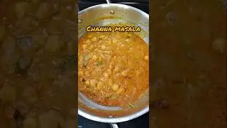 channa masala recipe tamil, side dish for chapati and poori .white channa gravy recipe