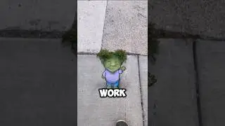 Street artist specializing in small-scale #art #artis #streetart  #chalk #creative @davidzinnstreetart