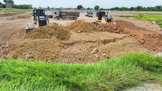 Wonderful Bulldozer SHANTUI Push Stone Into Mud,Dump Truck 25Ton Unloading Stone Filling Lake