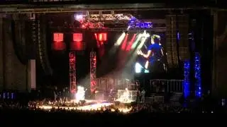 An amazing patriotic encore byToby Keith PNC music pavilion Charlotte NC