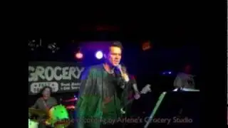 Jim Carrey sings Bullets with Butterfly Wings with Arlene's Grocery Rock 'n' Roll Karaoke Band