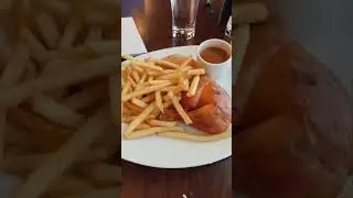 EPIC FOODIE STOPS AT THE LEGENDARY - ST HUBERT BBQ -COMPLEXE DESJARDINS @Quartierdesspectacles
