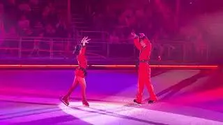 Show de patinação no gelo no Cruzeiro da Royal
