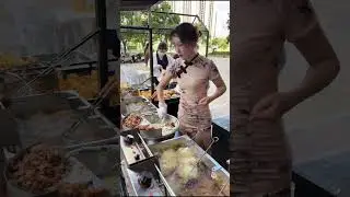 1-Hour Oyster Omelette Sell-Out Challenge!