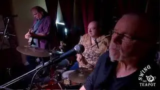 GUY VALIC - RICH ZUKOR - GREG GRUBER SLEEPWALK COVER SONG LIVE @swingtheteapot