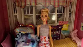 Packing for camp with Barbie 🏕️ ￼