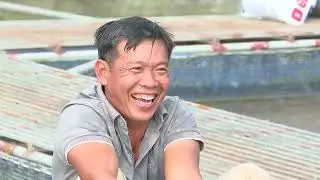 NGƯỜI NÔNG DÂN ĐAM MÊ NUÔI CÁ LỒNG TRÊN SÔNG ĐUỐNG