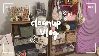 Extreme Craft Room Makeover! (it took months.)