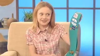 Dakota Fanning Was Still Collecting Girl Scout Patches on 'Ellen'
